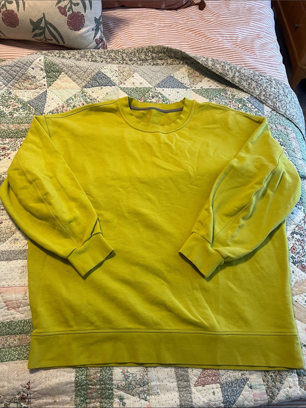Lululemon Crewneck Sweatshirt
